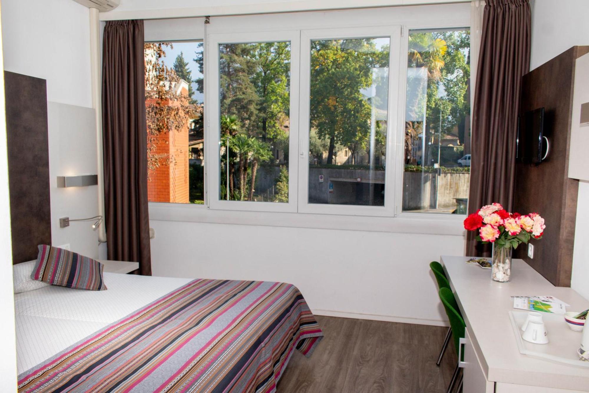 Colorado Hotel Лугано Екстериор снимка